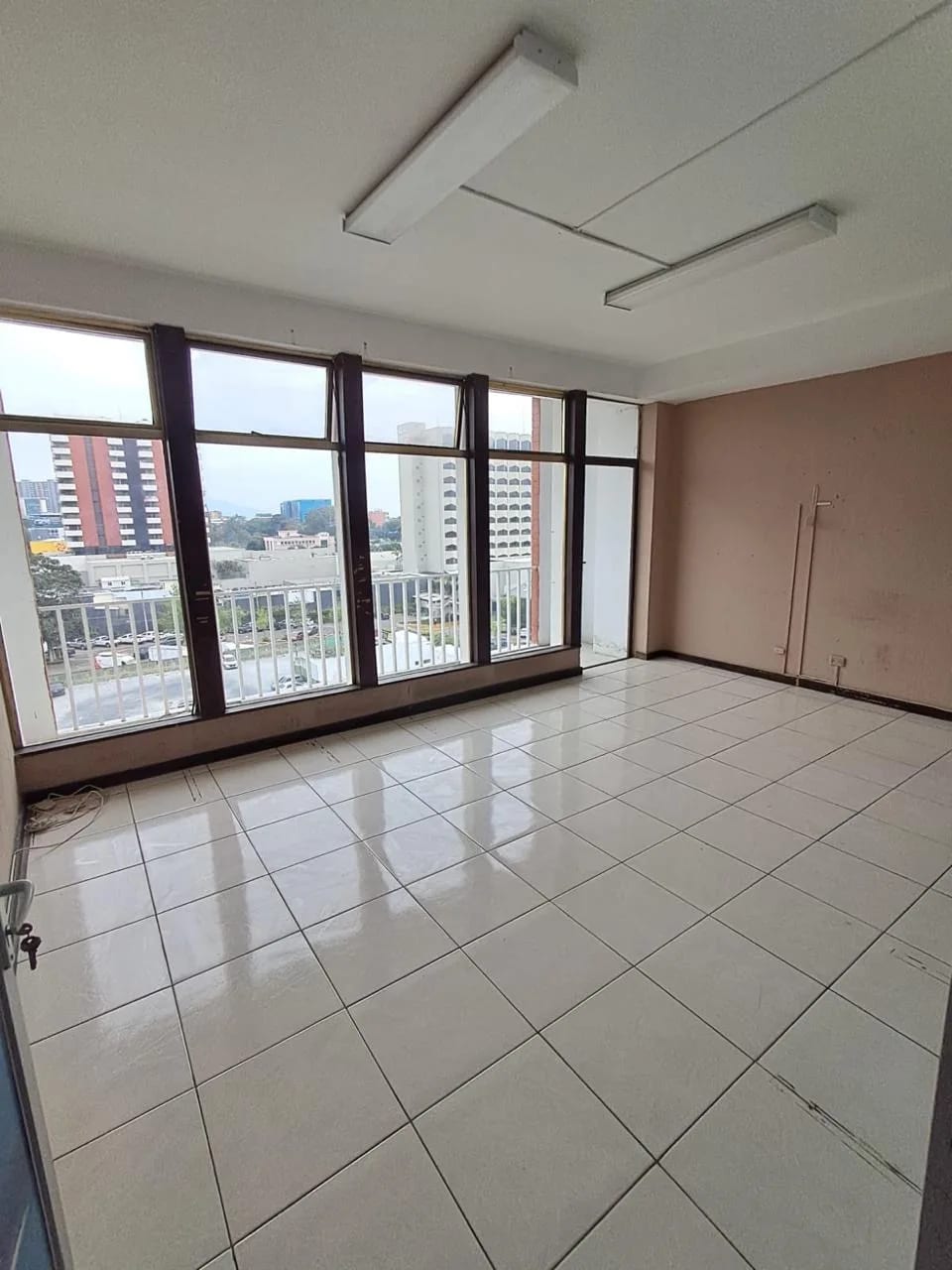 Apartamento en Renta, zona 9 — Oficina en Alquiler en Real Reforma, Zona 9, Guatemala, Ciudad — foto 5 de 15