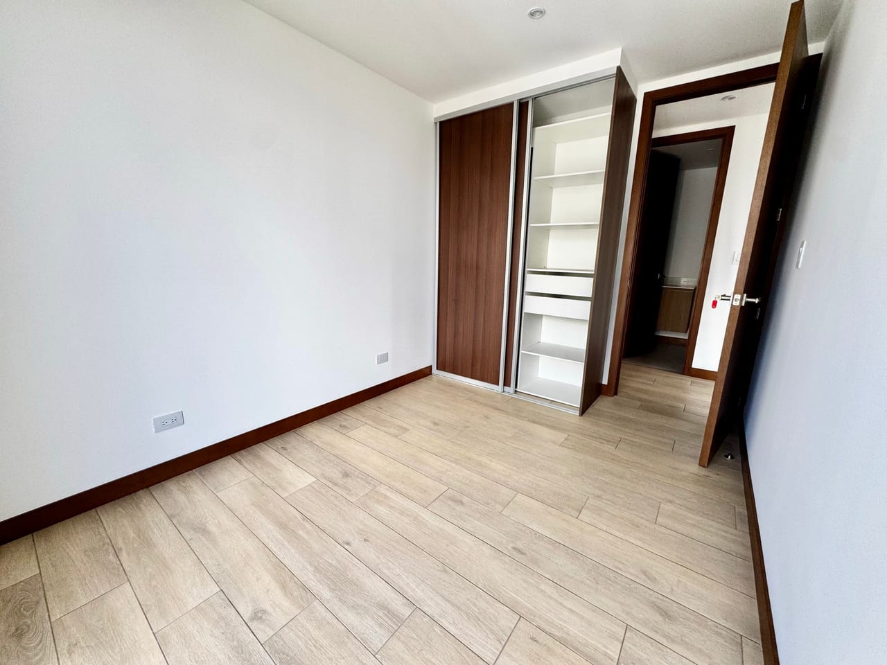 Apartamento en Renta | Hessen, Zona 15 — Apartamento en Venta en Hessen Apartamentos, Zona 15, Guatemala, Ciudad — foto 8 de 17