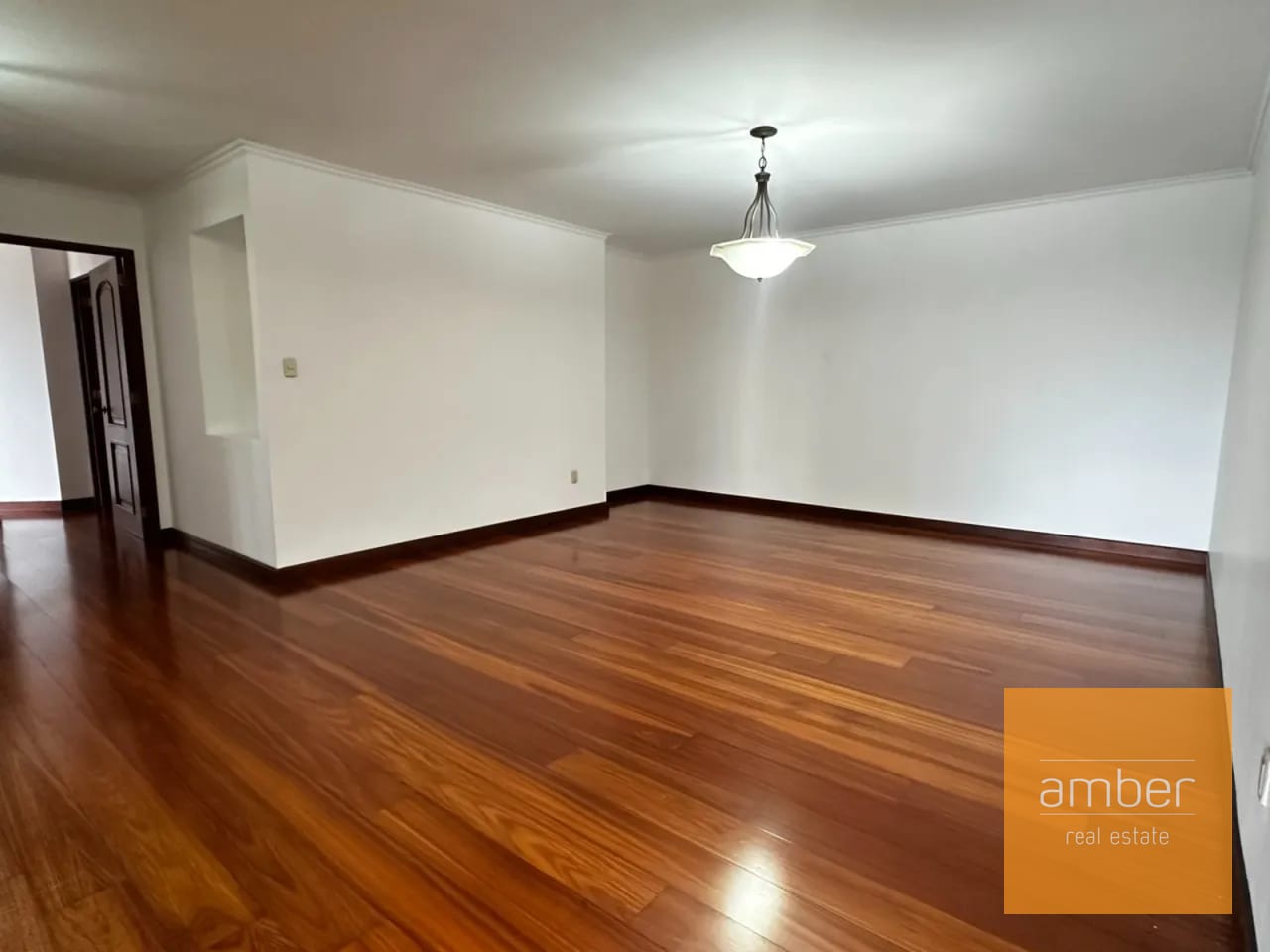Apartamento en Bellagio, zona 14 — Apartamento en Alquiler en Bellagio, Zona 14, Guatemala, Ciudad — foto 5 de 8