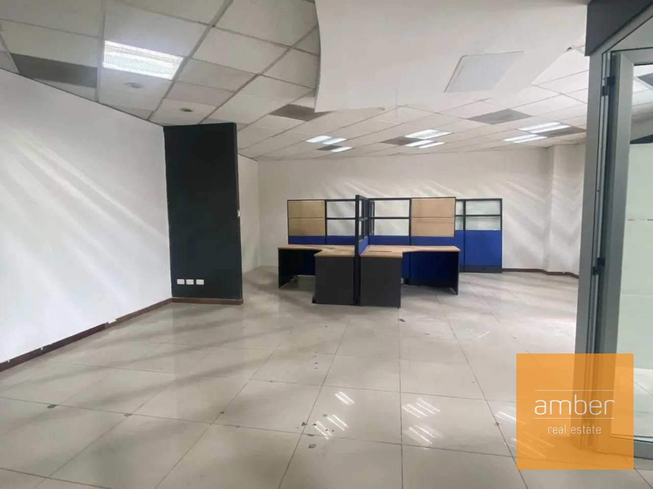 Oficina en Casa Veranda, Zona 10 — Oficina en Alquiler en Zona 10, Guatemala, Ciudad — foto 2 de 9