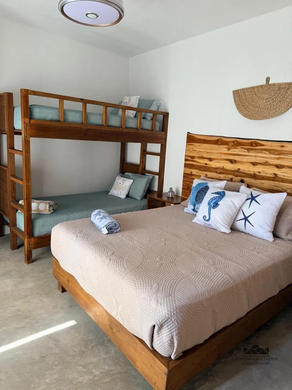 Casa en Venta el Paredón — Casa vacacional en Venta en El Paredón, Escuintla — foto 2 de 16