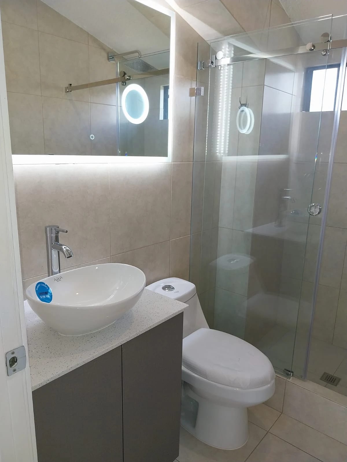 Casa Remodelada en Pinabetes — Casa en Venta en San José Pinula, Guatemala, Ciudad — foto 6 de 13