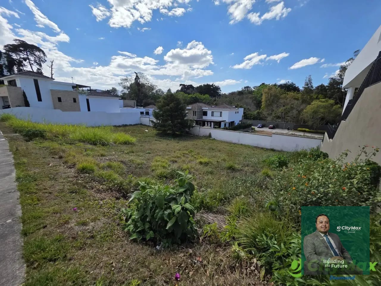 Terreno Residencial en Venta Lomas de San Isidro Zona 16 — Terreno en Venta en Lomas de San Isidro, Zona 16, Guatemala, Ciudad — foto 2 de 4