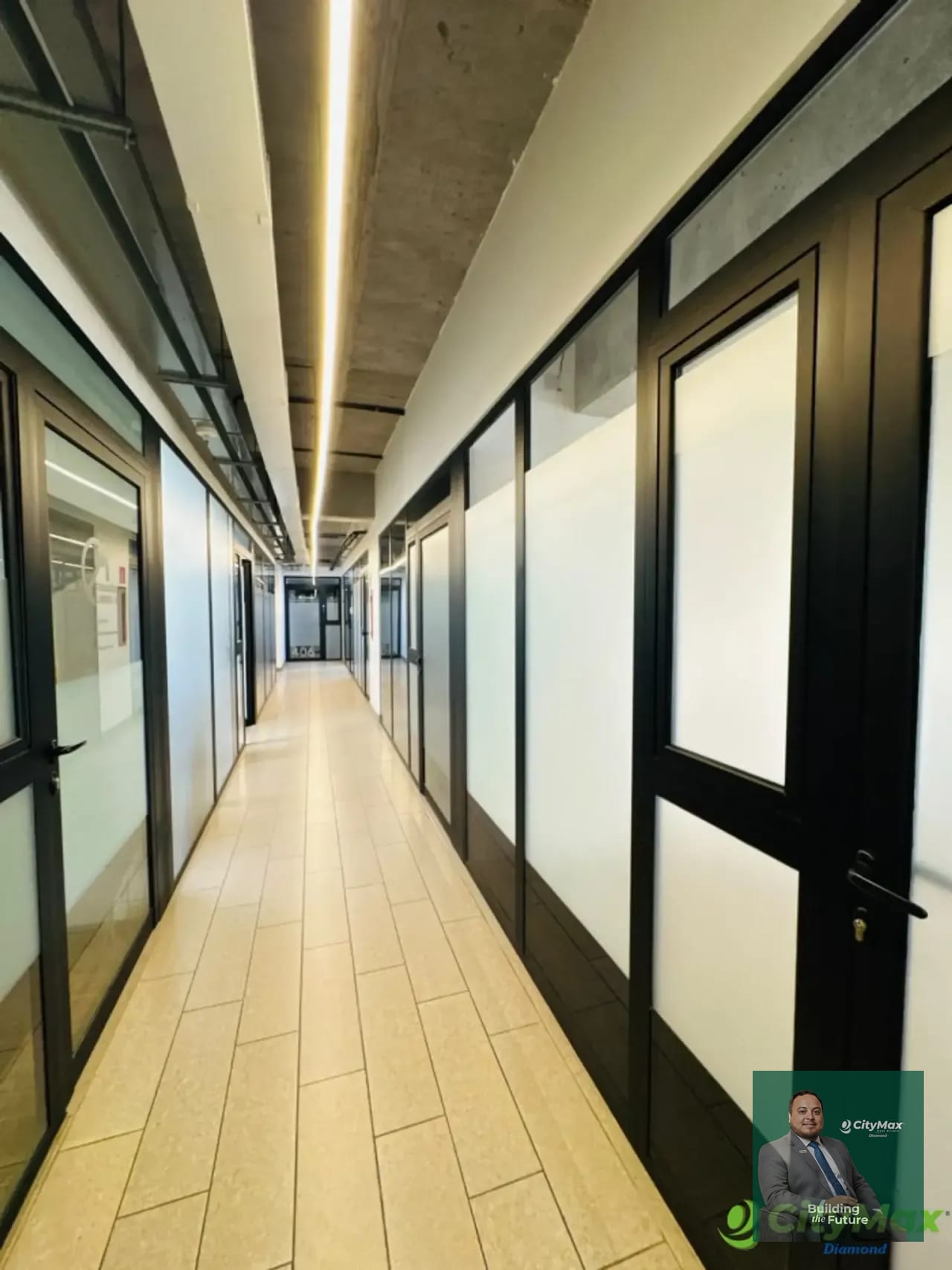 Oficina en venta en zona 4 ciudad Guatemala — Oficina en Venta en Zona 4, Guatemala, Ciudad — foto 2 de 4
