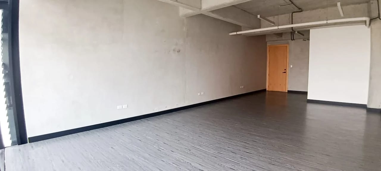 Oficina para estrenar en alquiler, zona 10 — Oficina en Alquiler en Zona 10, Guatemala, Ciudad — foto 2 de 6