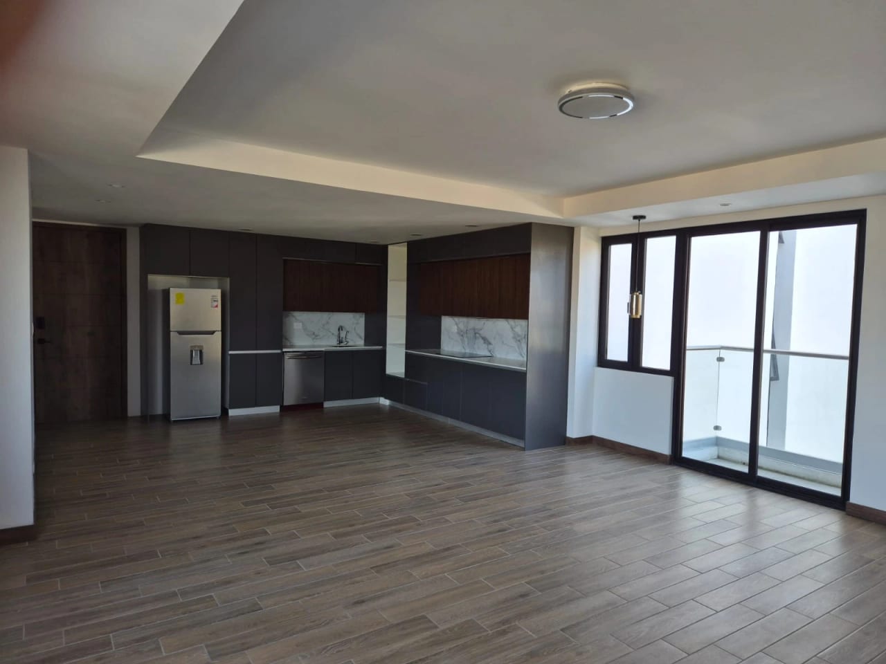 Penthouse en alquiler, Edificio 21B+, zona 15 VH2 — Apartamento en Alquiler en 21B+, Zona 15, Guatemala, Ciudad — foto 4 de 12