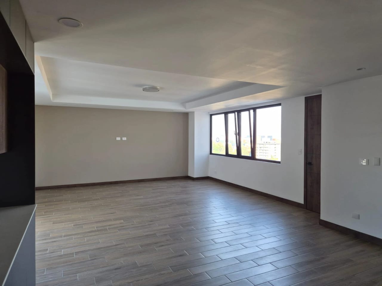 Penthouse en alquiler, Edificio 21B+, zona 15 VH2 — Apartamento en Alquiler en 21B+, Zona 15, Guatemala, Ciudad — foto 9 de 12