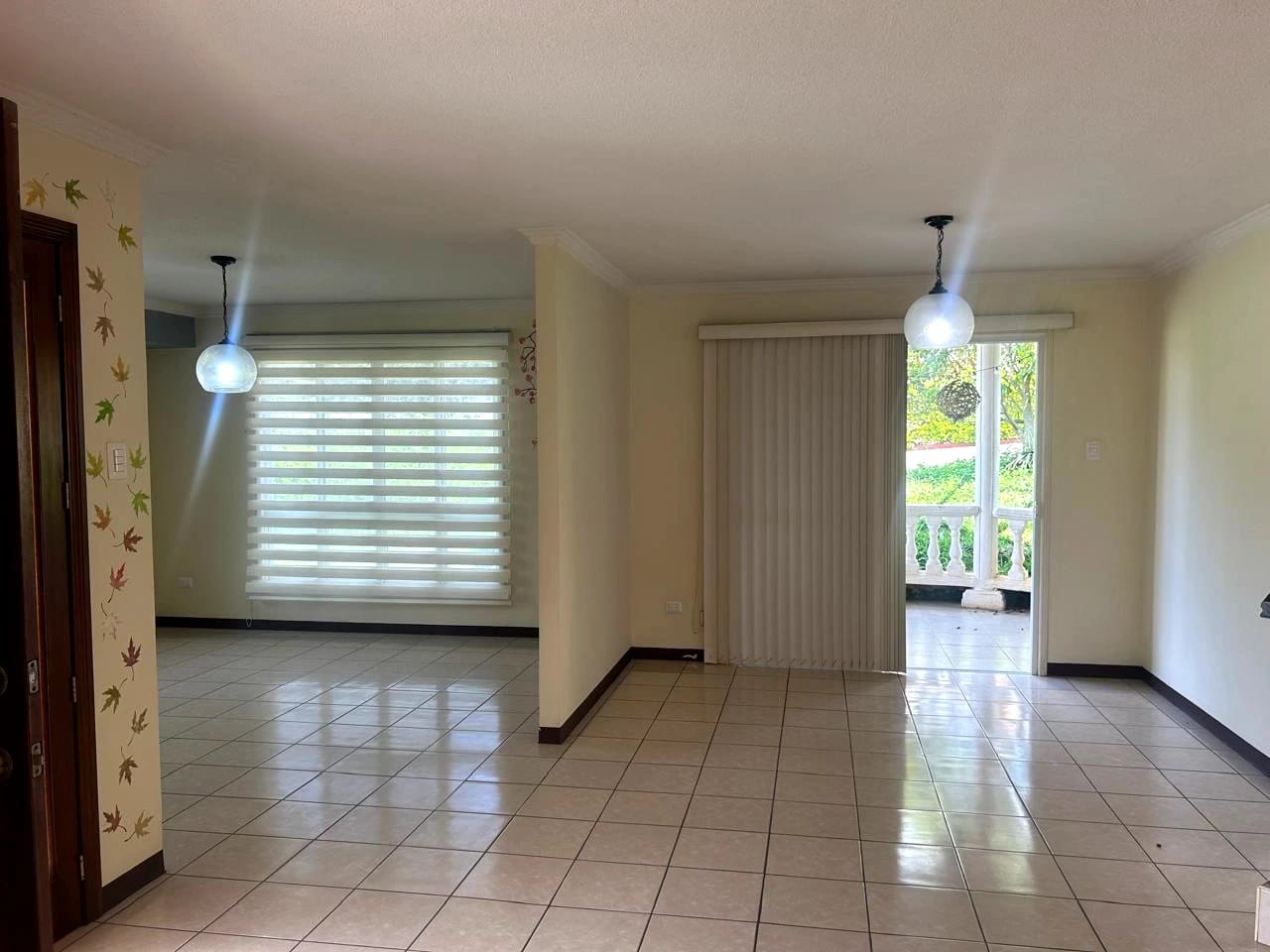 Casa en venta, Residenciales de San Martin de Allende, Km. 29.5 Carretera a El Salvador — Casa en Venta en Villas de San Martin de Allende, Carretera a El Salvador, Guatemala, Ciudad — foto 1 de 12