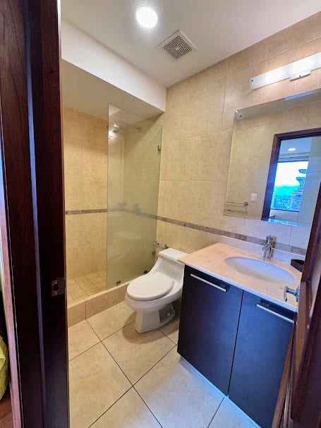 Apartamento en Alquiler – Edificio Santa María, Zona 10 — Apartamento en Alquiler en Santa María, Zona 10, Guatemala, Ciudad — foto 14 de 15