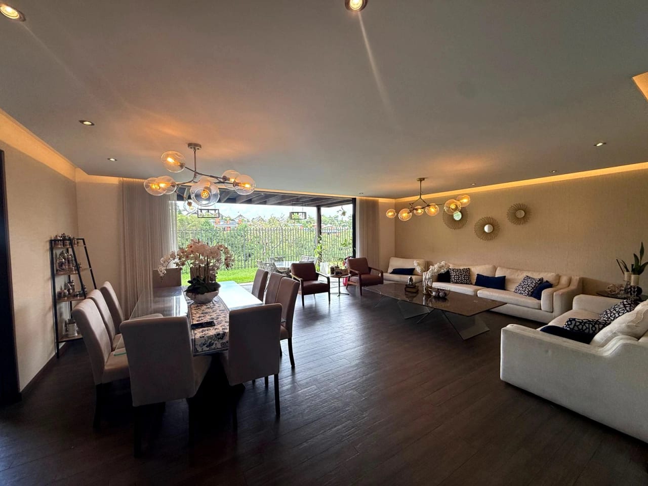 Casa en Alquiler, Condominio Buranas, Residencias Concepción, CAES — Casa en Alquiler en Buranas Concepción, Carretera a El Salvador, Guatemala, Ciudad — foto 1 de 11