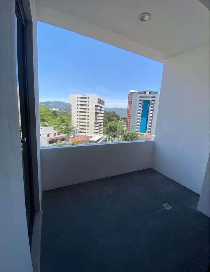 Apartamento en Venta – Edificio Lantana, Zona 14 — Apartamento en Venta en Lantana, Zona 14, Guatemala, Ciudad — foto 9 de 10