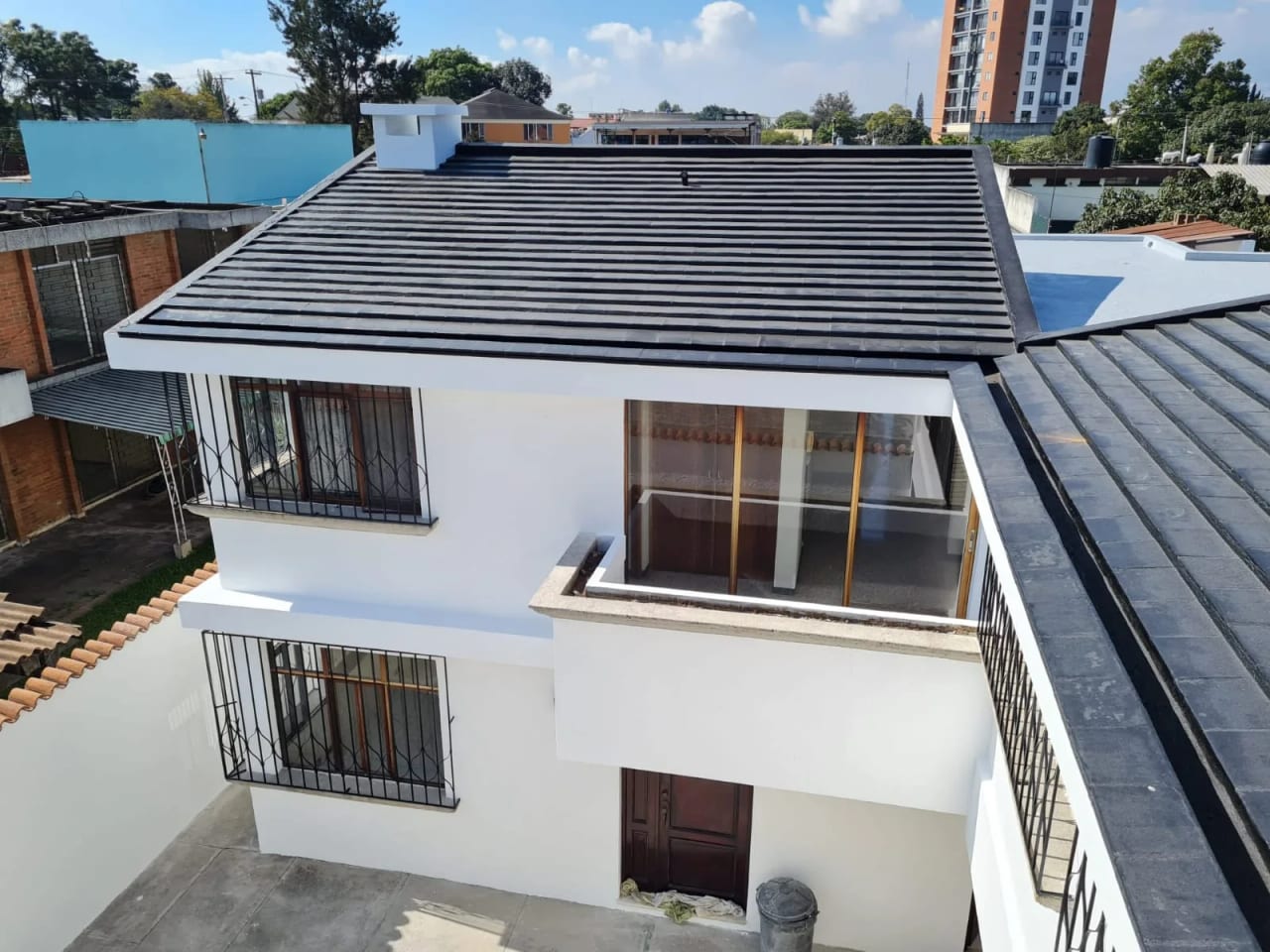Casa en venta, Colonia El Carmen, zona 12 — Casa en Venta en El Carmen, Zona 12, Guatemala, Ciudad — foto 1 de 14