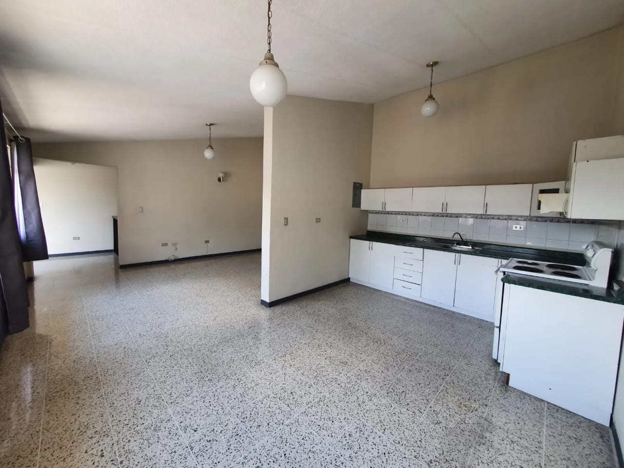 Casa en venta, Colonia El Carmen, zona 12 — Casa en Venta en El Carmen, Zona 12, Guatemala, Ciudad — foto 5 de 14