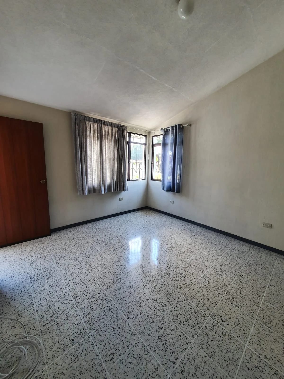 Casa en venta, Colonia El Carmen, zona 12 — Casa en Venta en El Carmen, Zona 12, Guatemala, Ciudad — foto 6 de 14