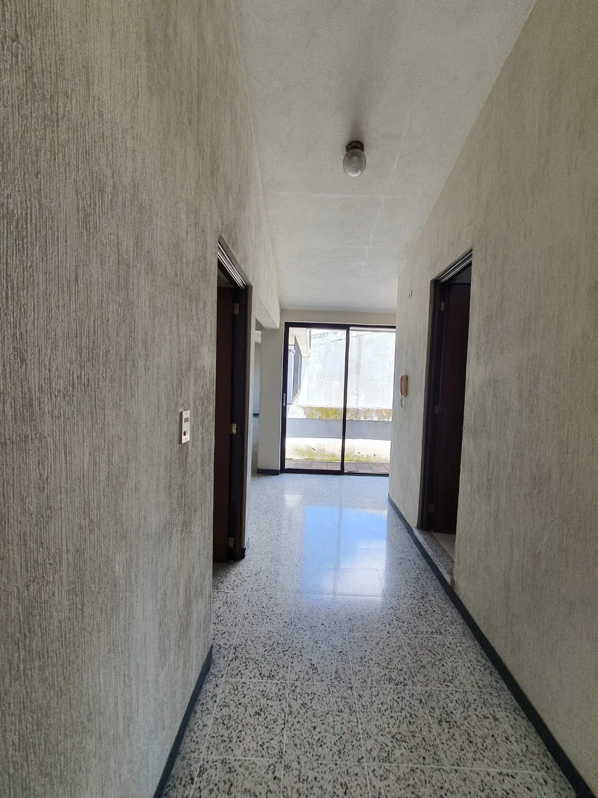 Casa en venta, Colonia El Carmen, zona 12 — Casa en Venta en El Carmen, Zona 12, Guatemala, Ciudad — foto 9 de 14