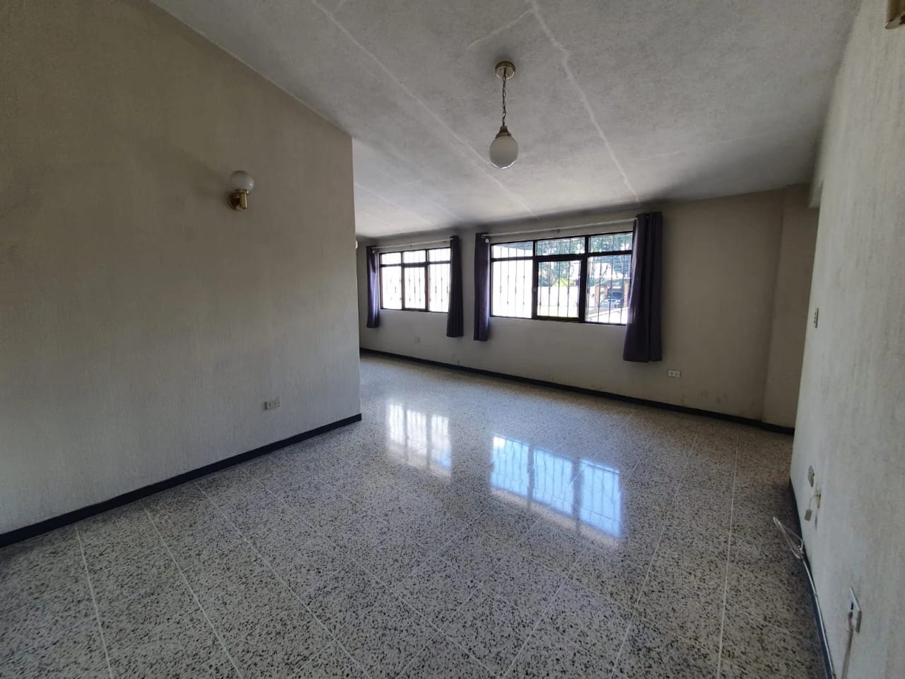 Casa en venta, Colonia El Carmen, zona 12 — Casa en Venta en El Carmen, Zona 12, Guatemala, Ciudad — foto 11 de 14