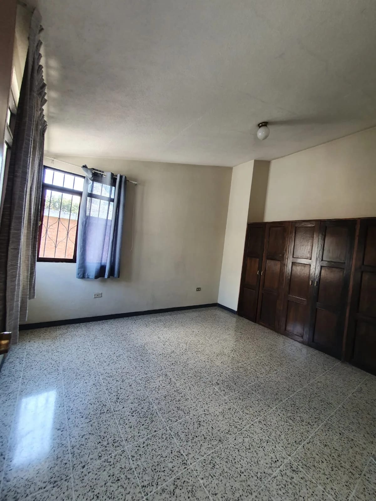 Casa en venta, Colonia El Carmen, zona 12 — Casa en Venta en El Carmen, Zona 12, Guatemala, Ciudad — foto 12 de 14