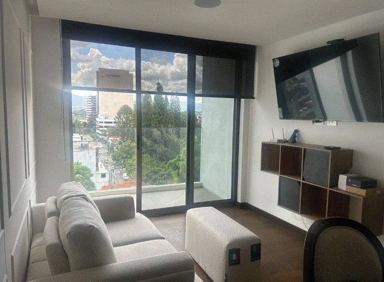 Apartamento Amueblado para estrenar en alquiler, Edificio Atarah, z 10 — Apartamento en Alquiler en Atarah, Zona 10, Guatemala, Ciudad — foto 1 de 9