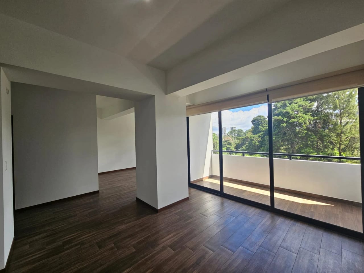 Exclusivo Apartamento en alquiler, Edificio Casa Acueducto, zona 10 — Apartamento en Alquiler en Casa Acueducto, Zona 10, Guatemala, Ciudad — foto 1 de 9