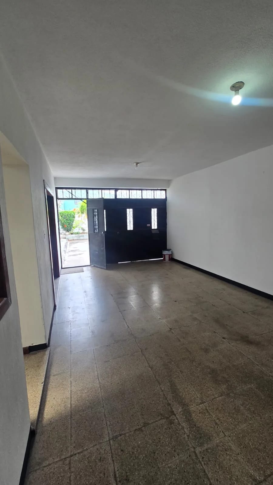 Casa en venta zona 7, Calzada Mateo Flores — Casa en Venta en Zona 7, Guatemala, Ciudad — foto 2 de 9