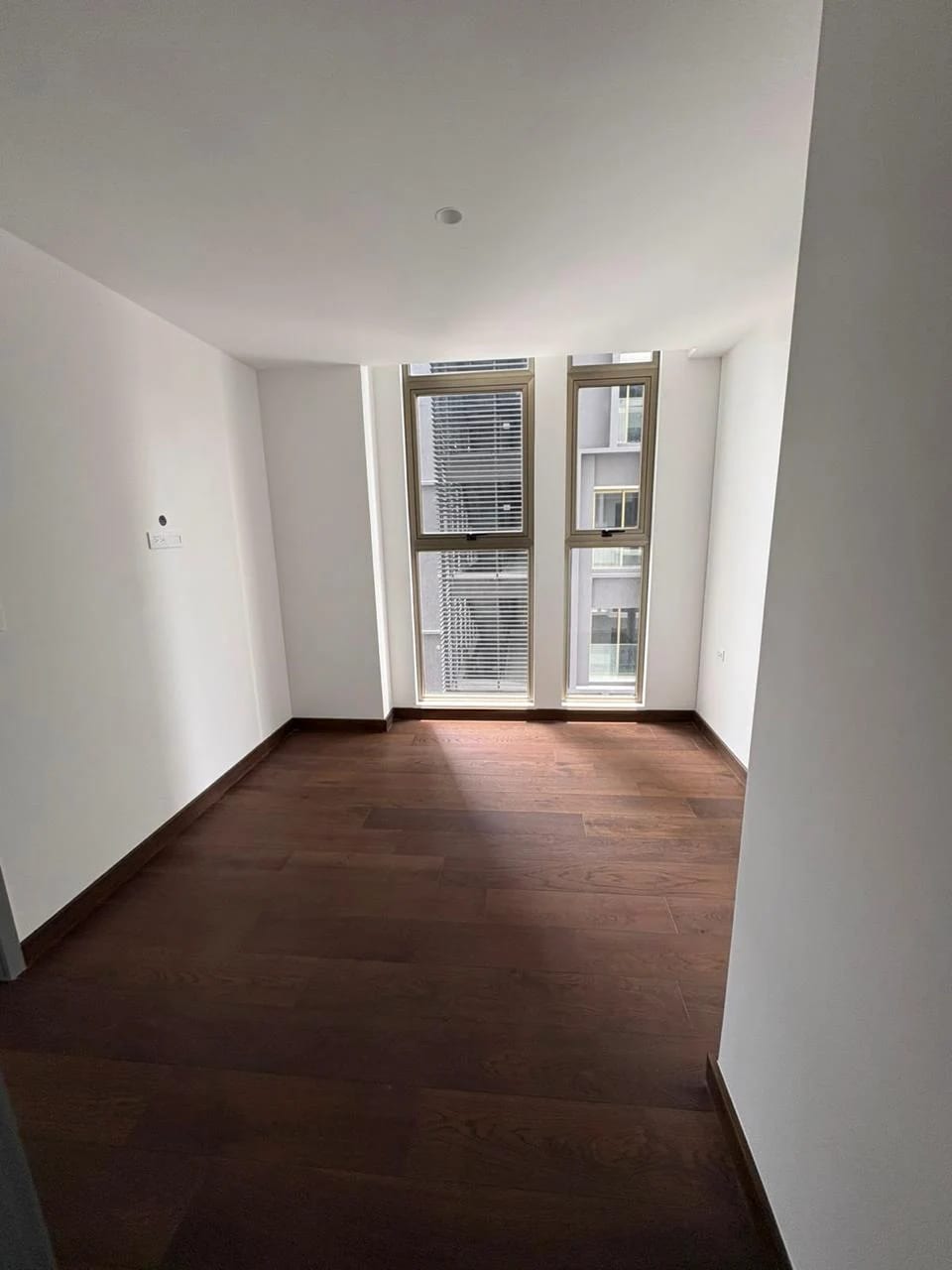 Apartamento de Lujo en alquiler, Edificio Atarah, zona 10 — Apartamento en Alquiler en Atarah, Zona 10, Guatemala, Ciudad — foto 11 de 15