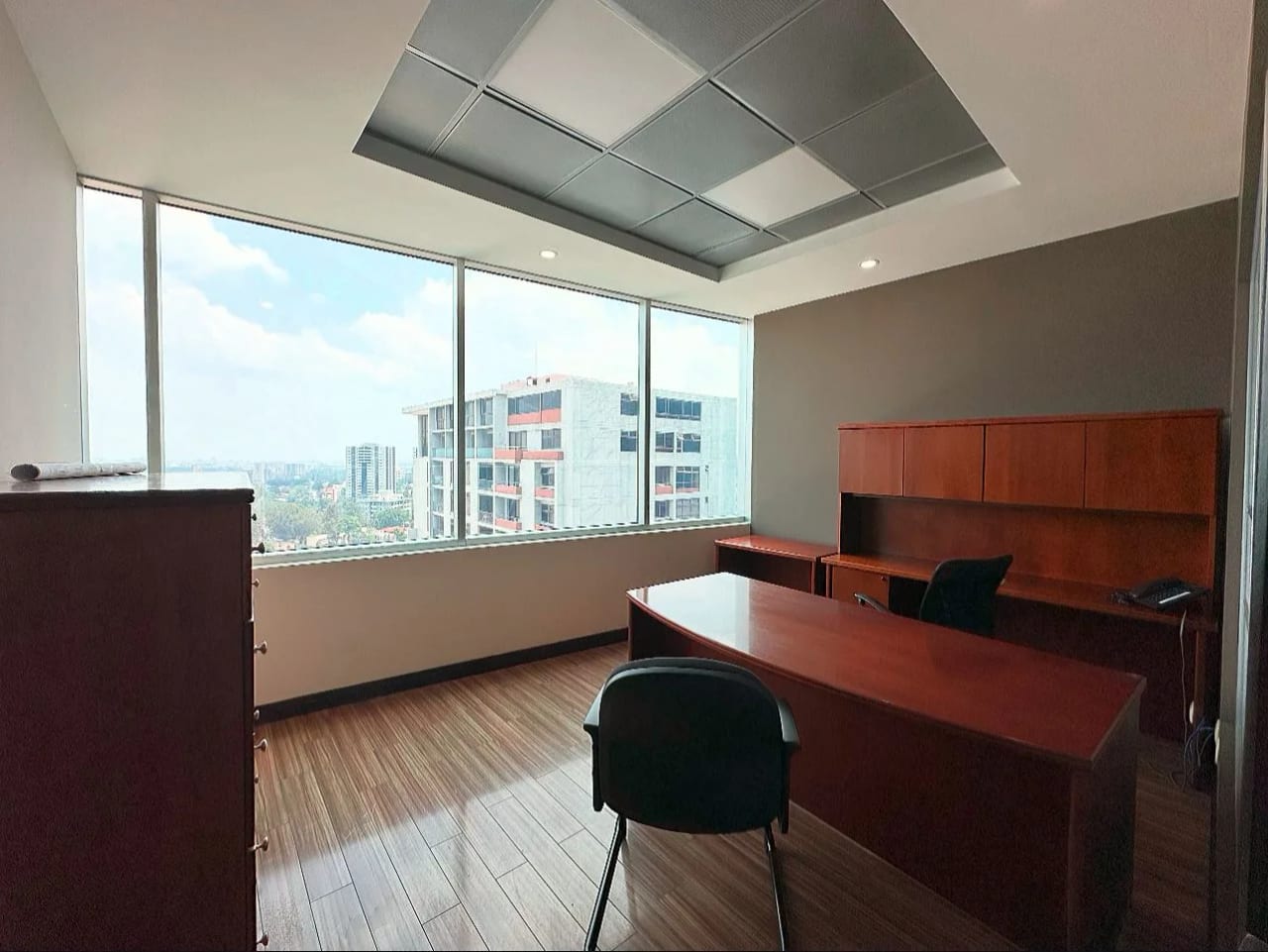 Oficina en venta, Zona Pradera, zona 10 — Oficina en Venta en Zona Pradera, Zona 10, Guatemala, Ciudad — foto 2 de 7