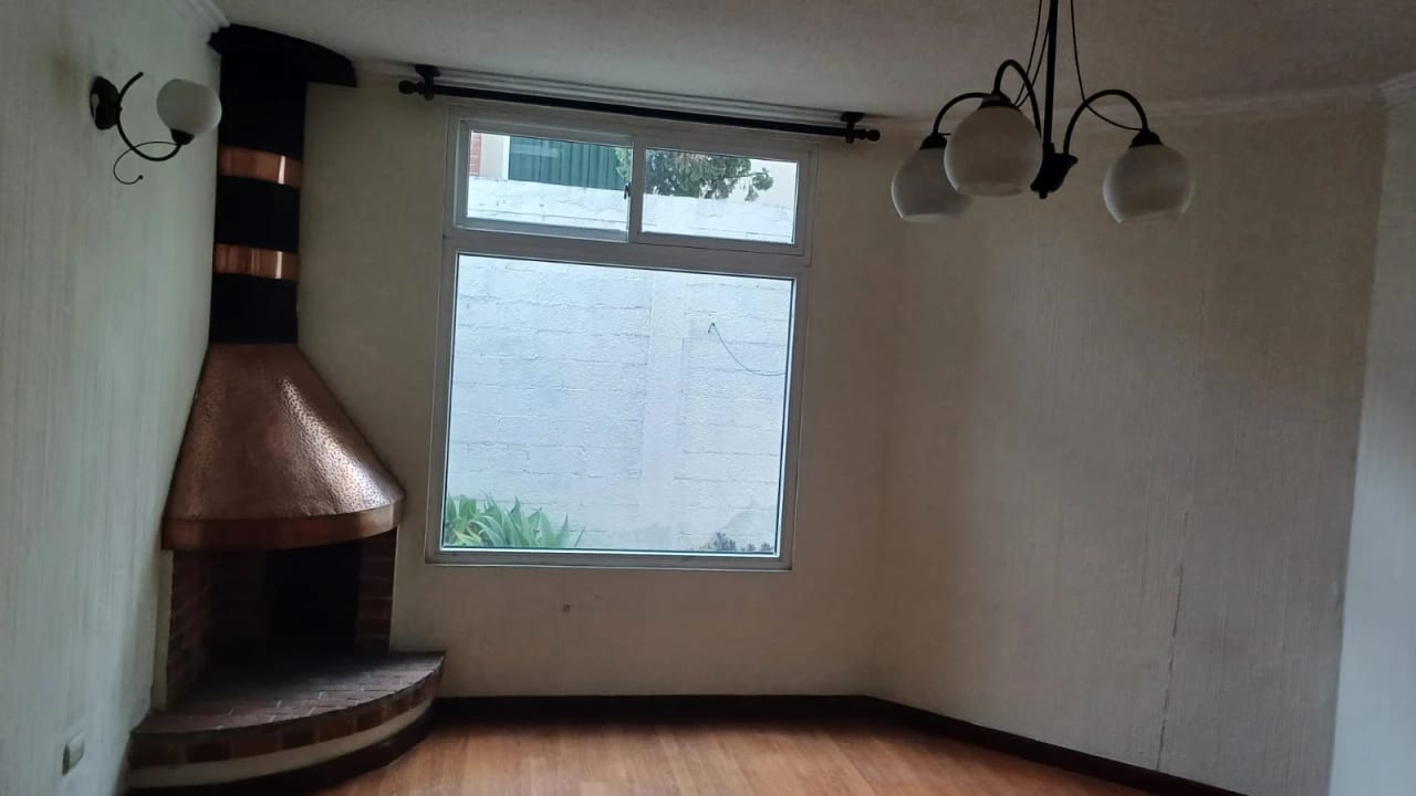 Casa en alquiler en Condominio Brisas del Campo. Km. 19.5 Carreta a El — Casa en Alquiler en Brisas del Campo, Carretera a El Salvador, Guatemala, Ciudad — foto 1 de 9