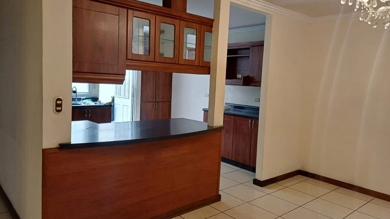 Casa en alquiler, Condominio Brisas del Campo Km 19.5 CAES — Casa en Alquiler en Brisas del Campo, Carretera a El Salvador, Guatemala, Ciudad — foto 1 de 12