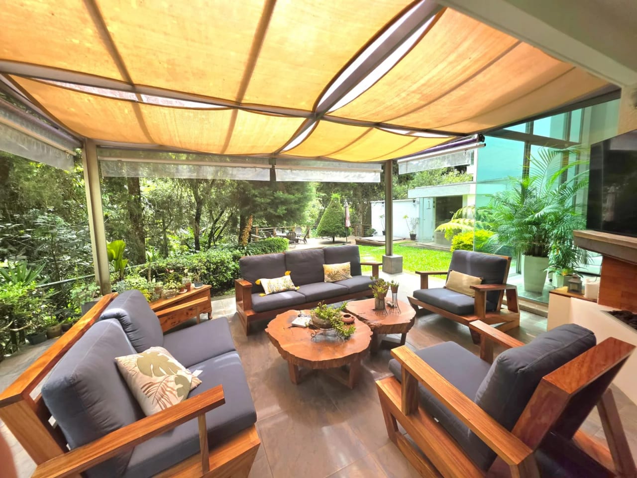 Casa en venta, Muxbalia, Carretera a El Salvador — Casa en Venta en Carretera a El Salvador, Guatemala, Ciudad — foto 14 de 17