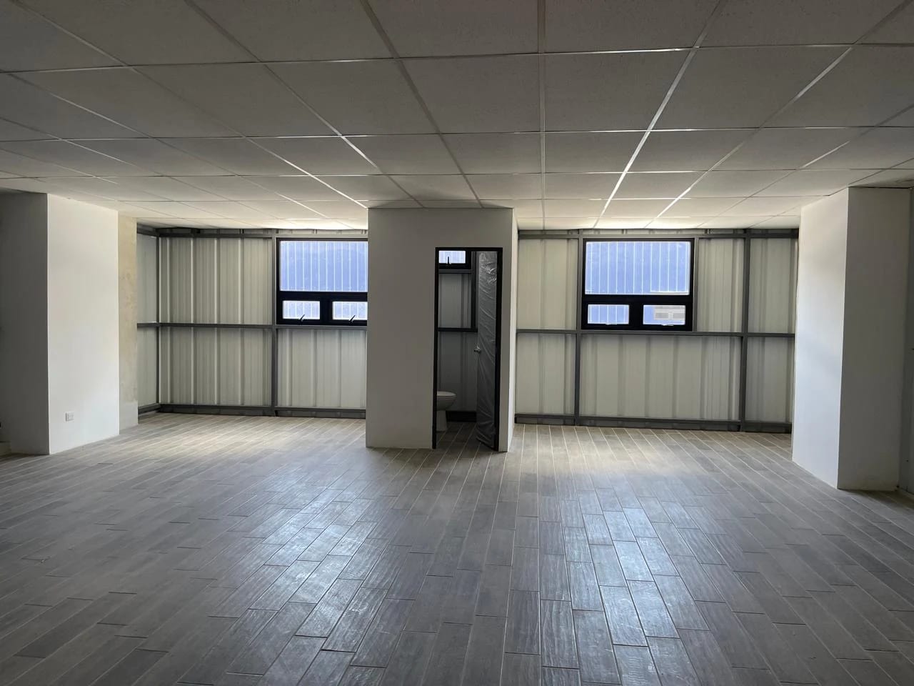 Ofibodega en venta, Km 13 Santa Rosalia — Bodega / Ofibodega en Venta en Carretera a El Salvador, Guatemala, Ciudad — foto 4 de 5