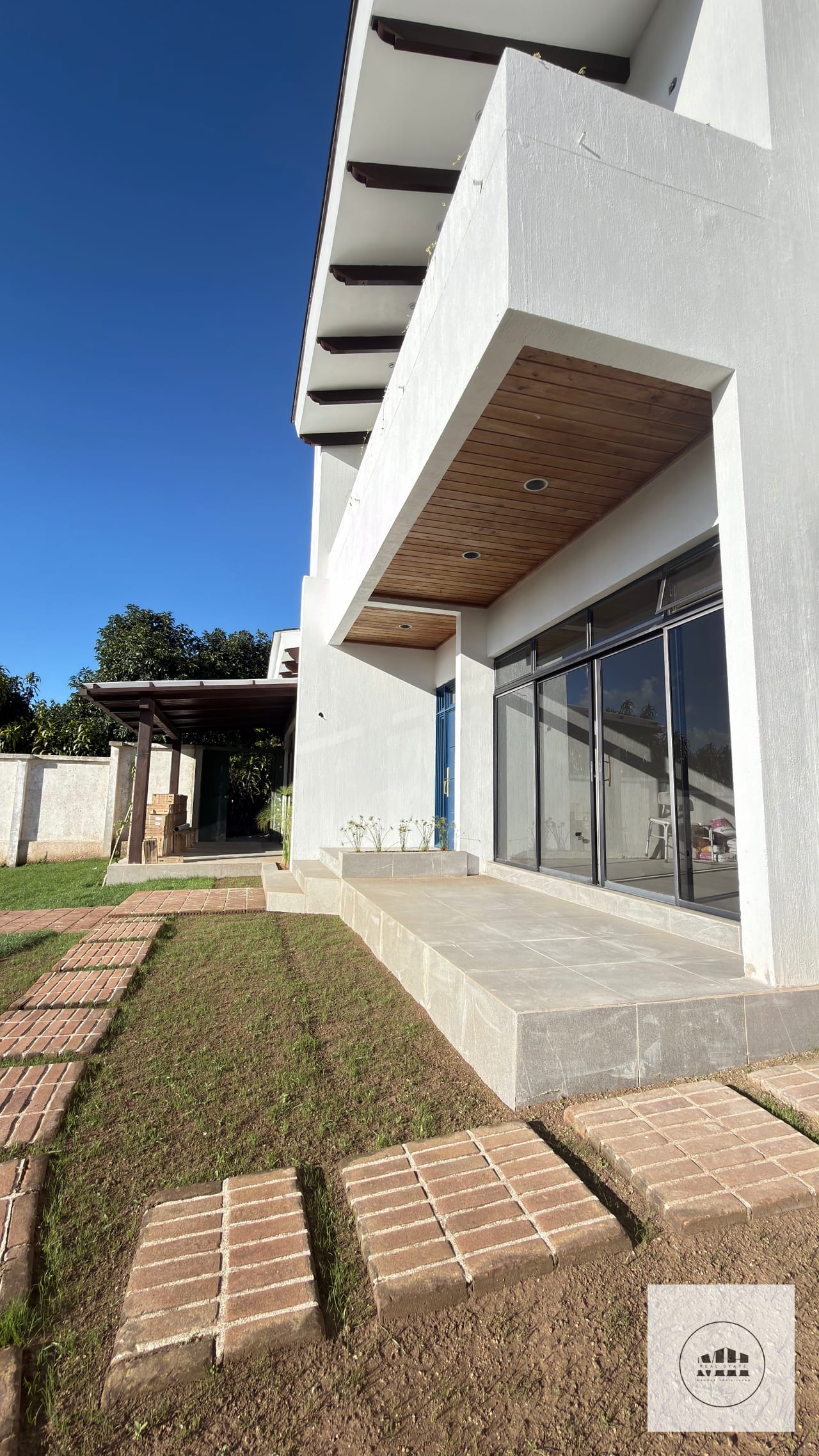 Bellisima Casa en Renta km 9.5 CAES — Casa en Alquiler en Montebello II, Carretera a El Salvador, Guatemala, Ciudad — foto 2 de 12