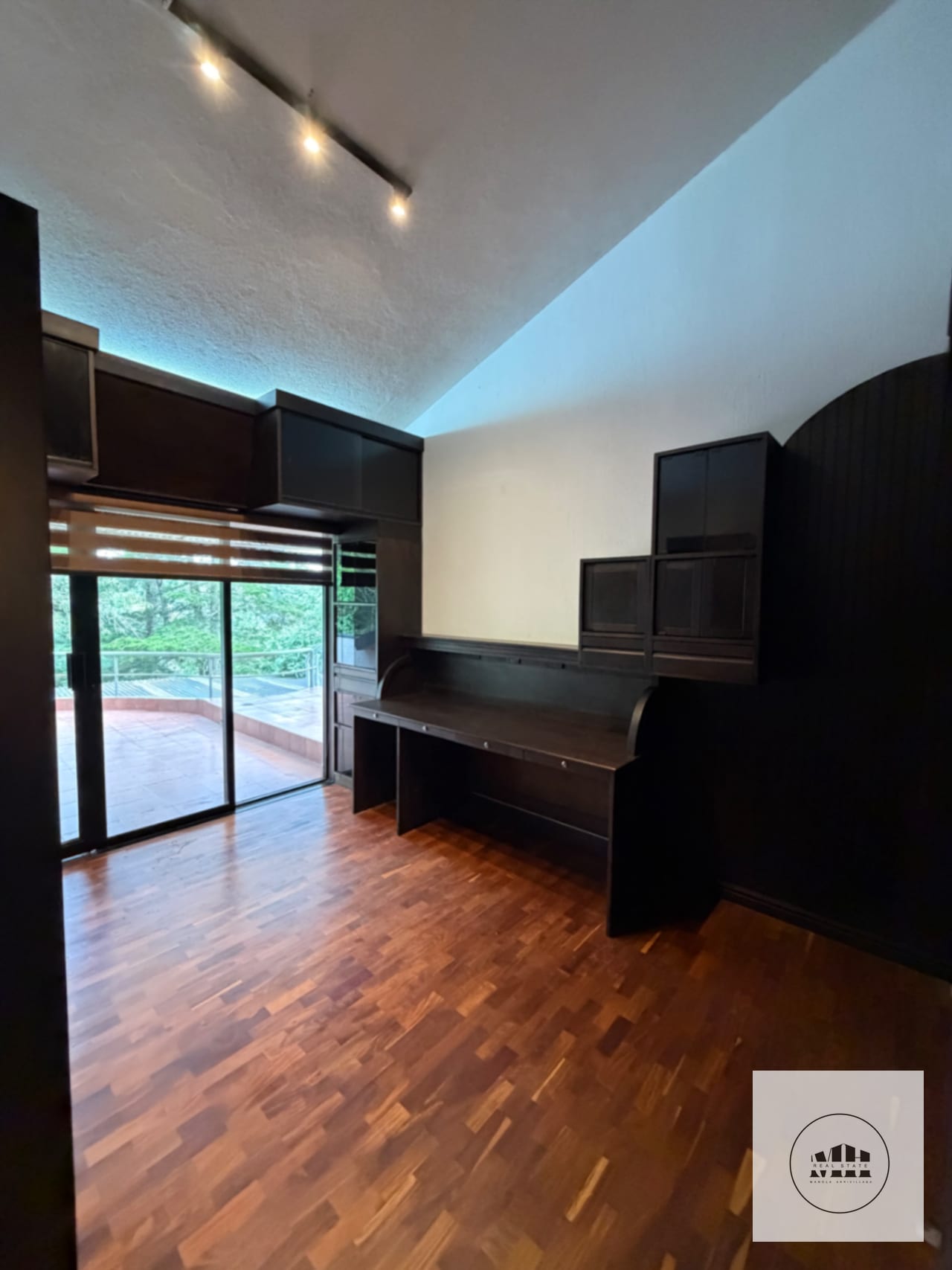 Bellisima casa en RENTA en Muxbal — Casa en Alquiler en Carretera a El Salvador, Guatemala, Ciudad — foto 3 de 17