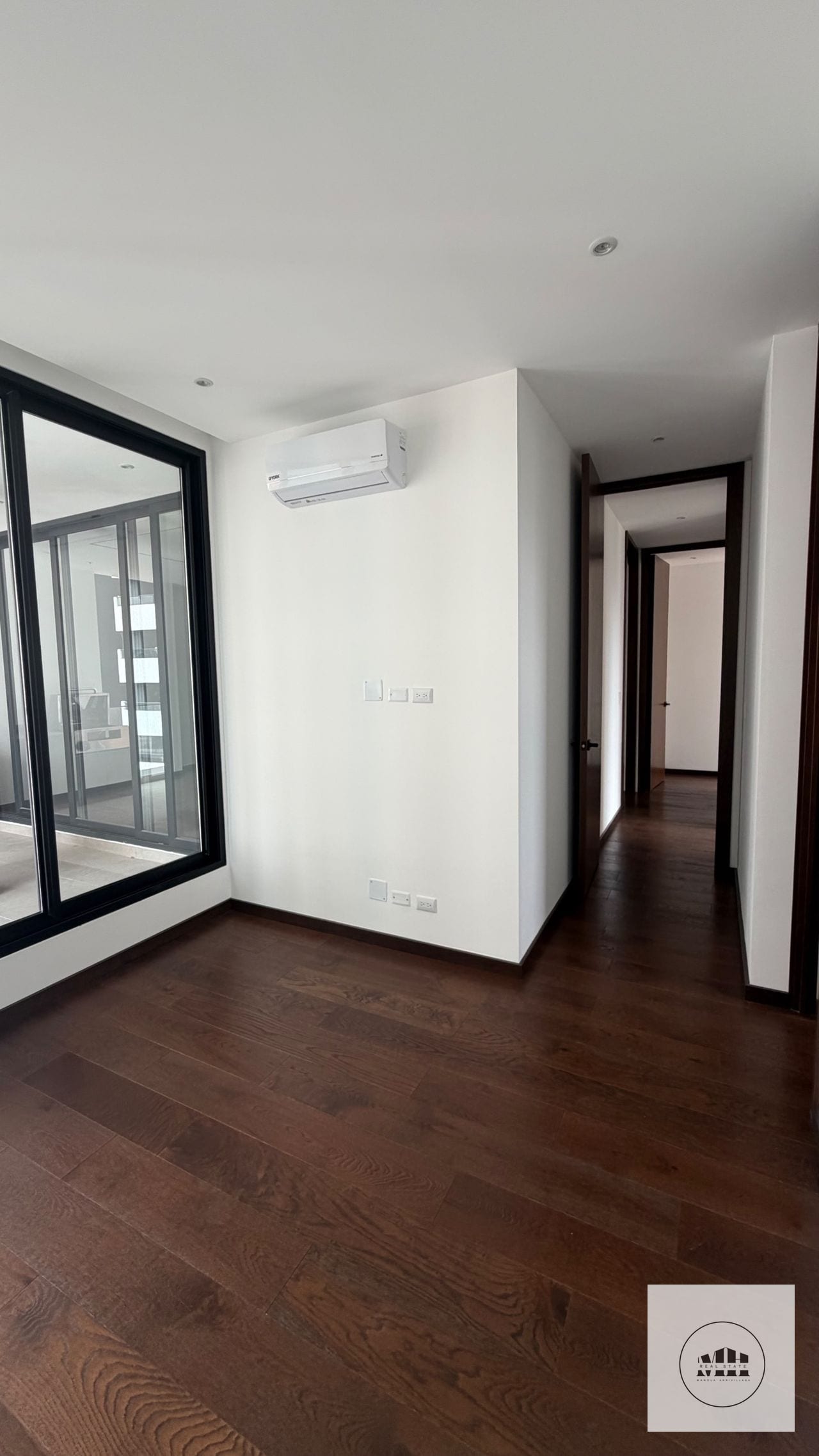 Bello y moderno zona 14 — Apartamento en Venta en Zona 14, Guatemala, Ciudad — foto 6 de 14
