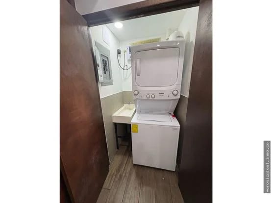 Zona 10 Brunelo Apartamento Amueblado — Apartamento en Alquiler en Zona 10, Guatemala, Ciudad — foto 7 de 17