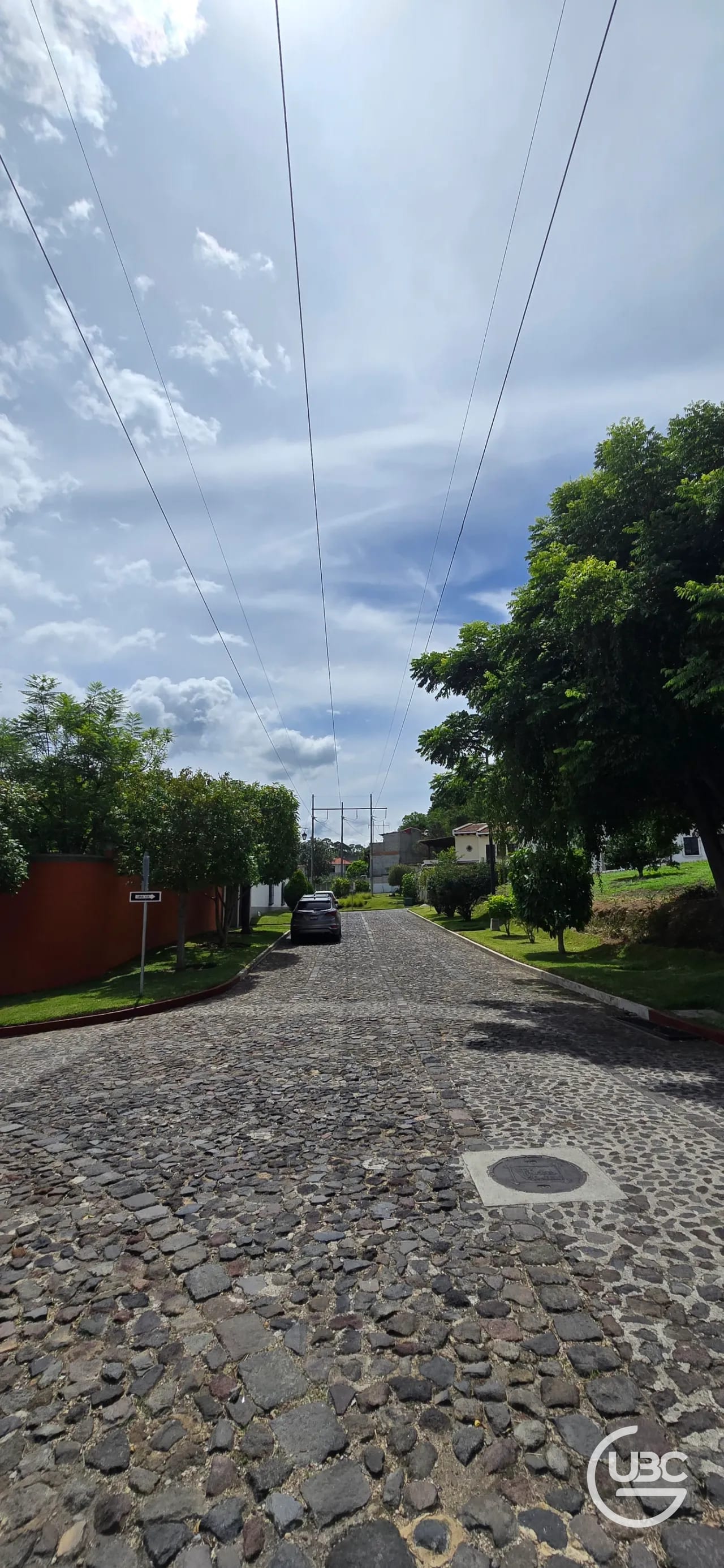 Exclusivo terreno de esquina en Venta en Bella Vista Antigua Guatemala — Terreno en Venta en Jocotenango, Sacatepéquez — foto 2 de 7