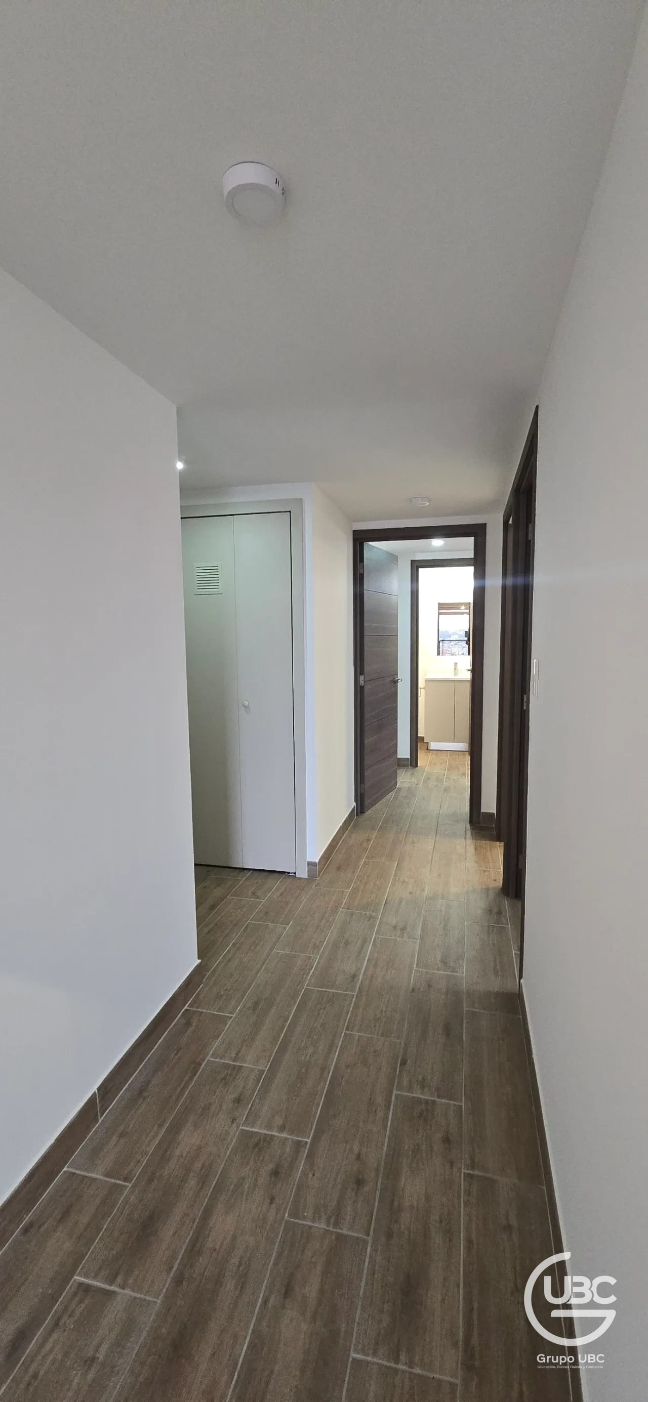 Espectacular apartamento a estrenar en Zona 4 en Renta — Apartamento en Alquiler en Modra II, Zona 4, Guatemala, Ciudad — foto 8 de 16
