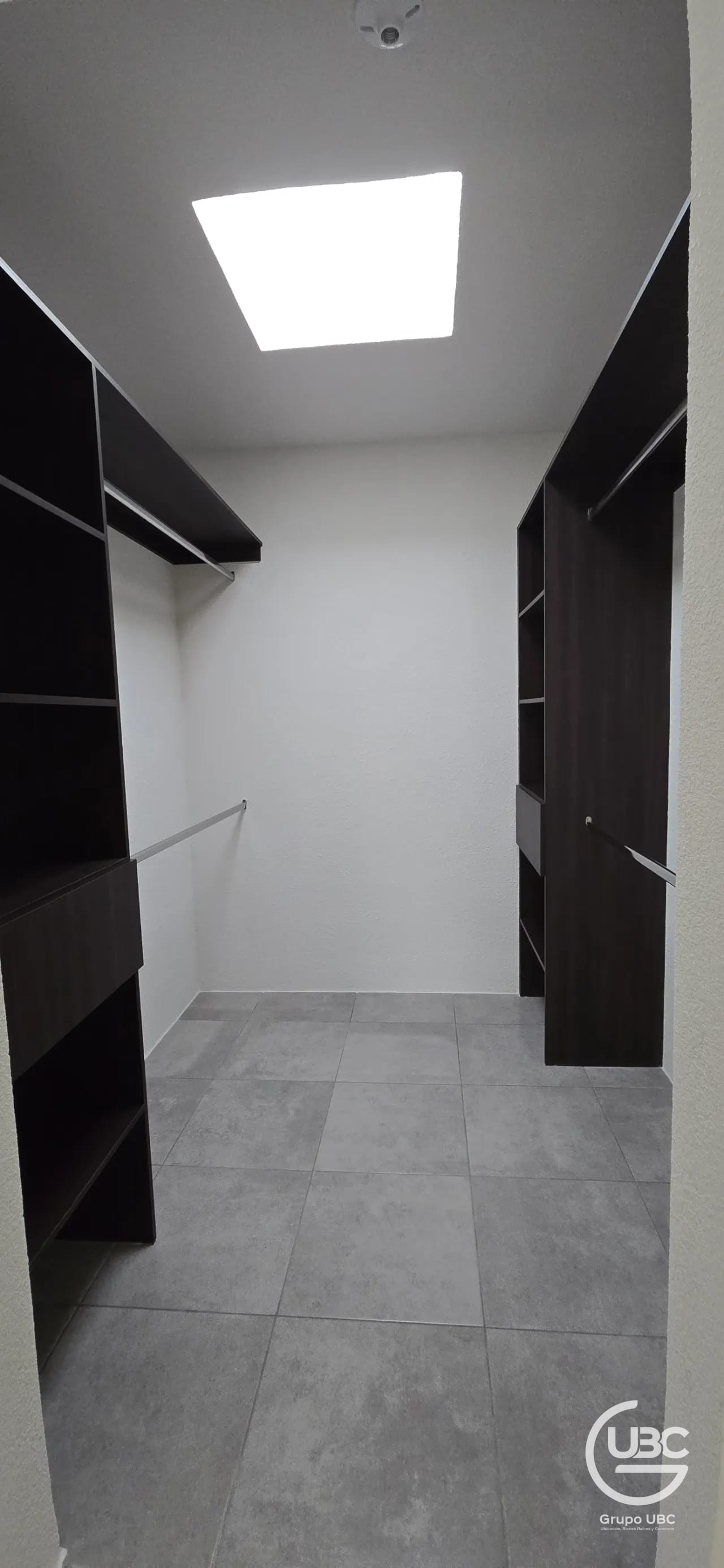 Moderna casa en renta en Santa Lucía Milpas Altas — Casa en Alquiler en Santa Lucía Milpas Altas, Sacatepéquez — foto 14 de 17