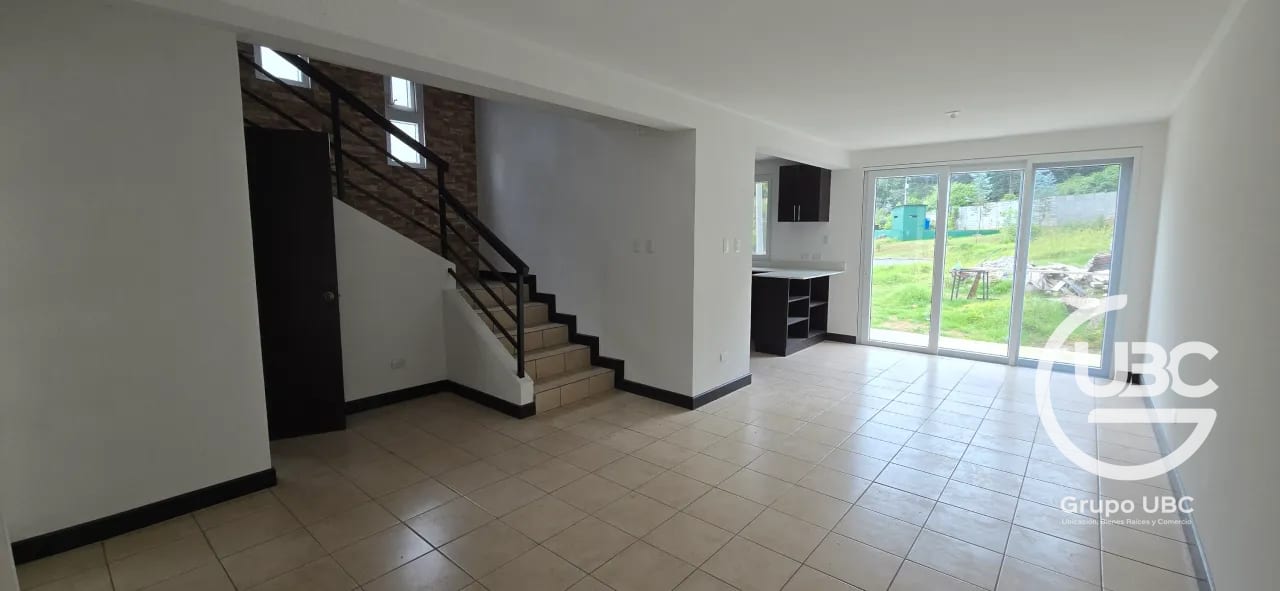 Casa en venta en Santa Lucía Milpas Altas Sacatepéquez — Casa en Venta en Santa Lucía Milpas Altas, Sacatepéquez — foto 5 de 17