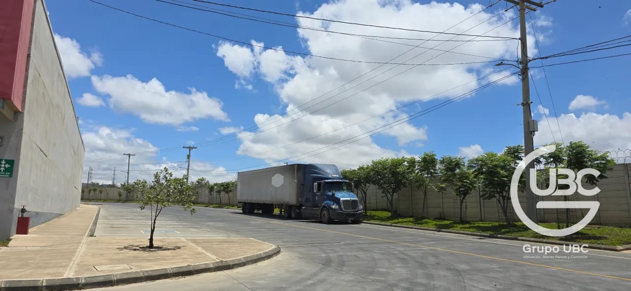 Ofibodega en renta en Bárcenas Villa Nueva 1,160m² — Bodega / Ofibodega en Alquiler en Barcenas, Guatemala, Ciudad — foto 9 de 10