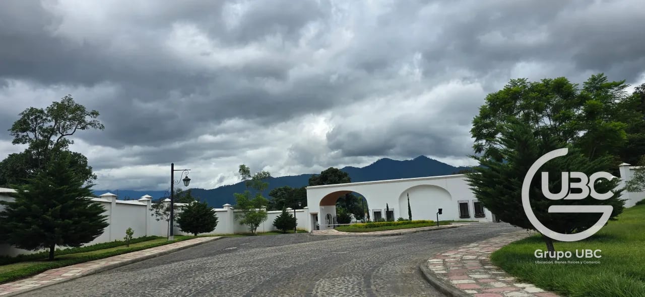 Espectacular terreno en Venta en Paseo Antigua — Terreno en Venta en Dentro del Casco, Antigua, Sacatepéquez — foto 7 de 10
