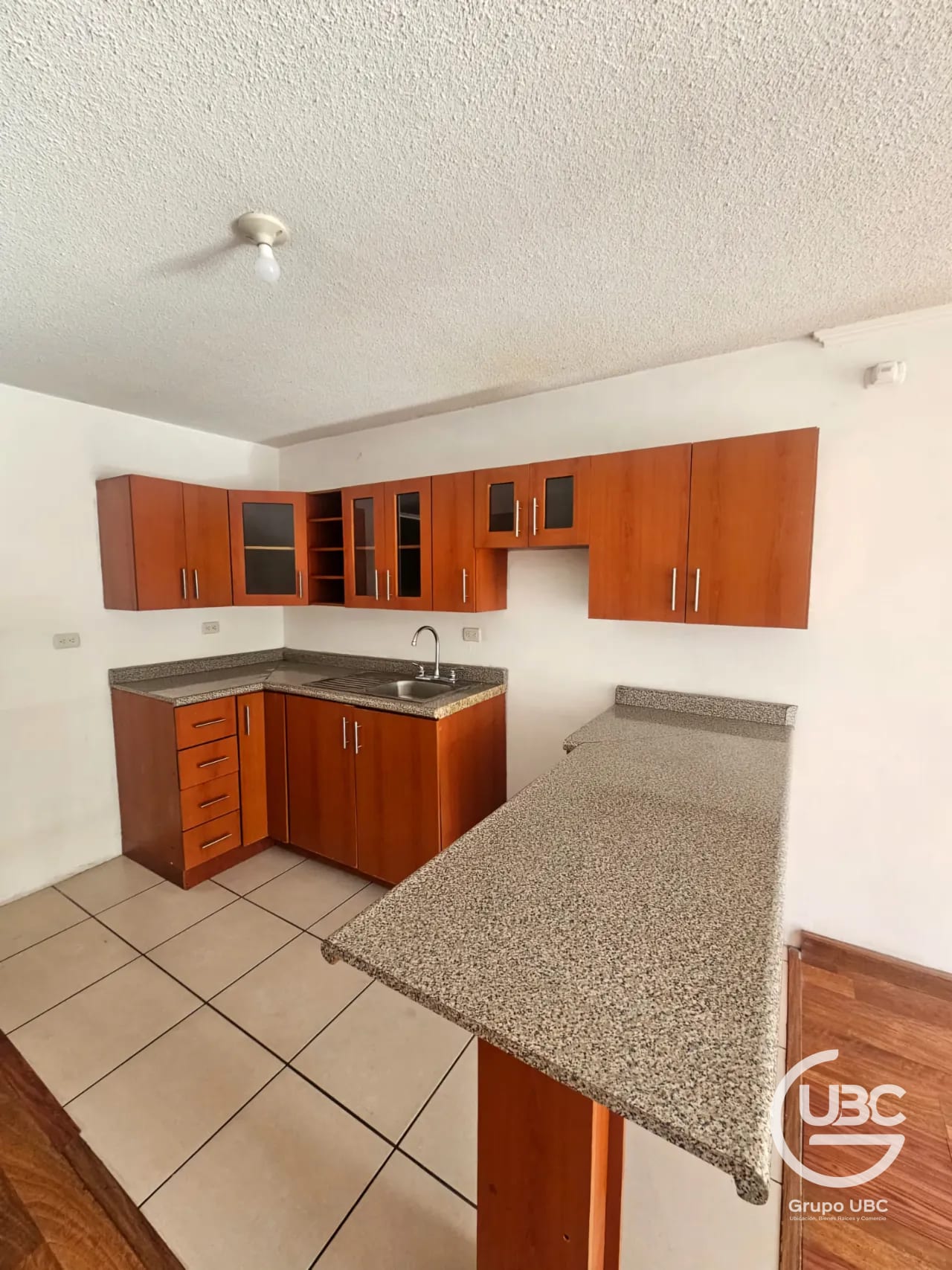 Apartamento en venta en Zona 1 Avenida Juan Chapin — Apartamento en Venta en Zona 1, Guatemala, Ciudad — foto 3 de 12