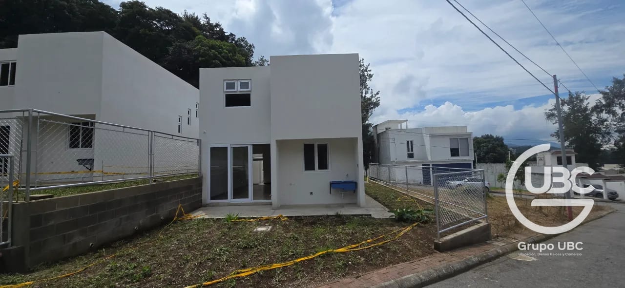 Casa en venta en Santa Lucía Milpas Altas Sacatepéquez — Casa en Venta en Santa Lucía Milpas Altas, Sacatepéquez — foto 8 de 17