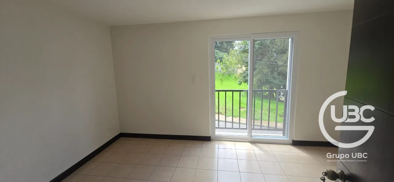 Casa en venta en Santa Lucía Milpas Altas Sacatepéquez — Casa en Venta en Santa Lucía Milpas Altas, Sacatepéquez — foto 10 de 17