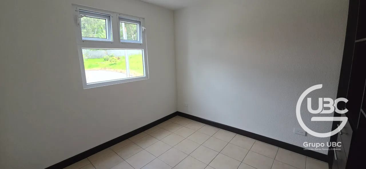 Casa en venta en Santa Lucía Milpas Altas Sacatepéquez — Casa en Venta en Santa Lucía Milpas Altas, Sacatepéquez — foto 15 de 17