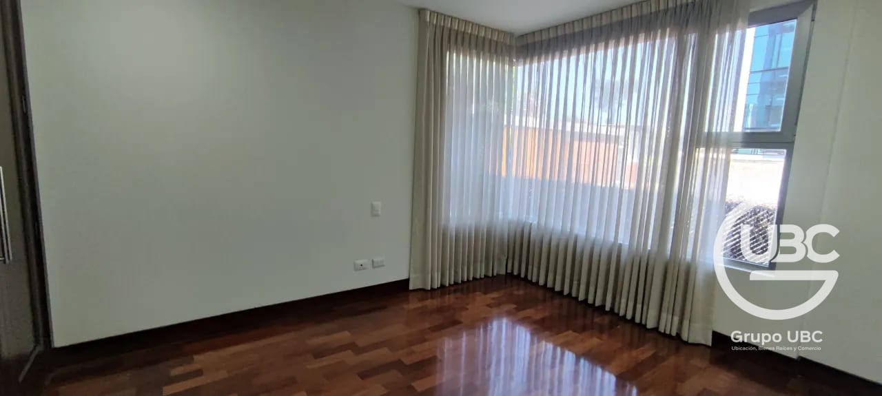 Apartamento en venta en Santa Sofía Zona 10 — Apartamento en Venta en Santa Sofía, Zona 10, Guatemala, Ciudad — foto 8 de 15