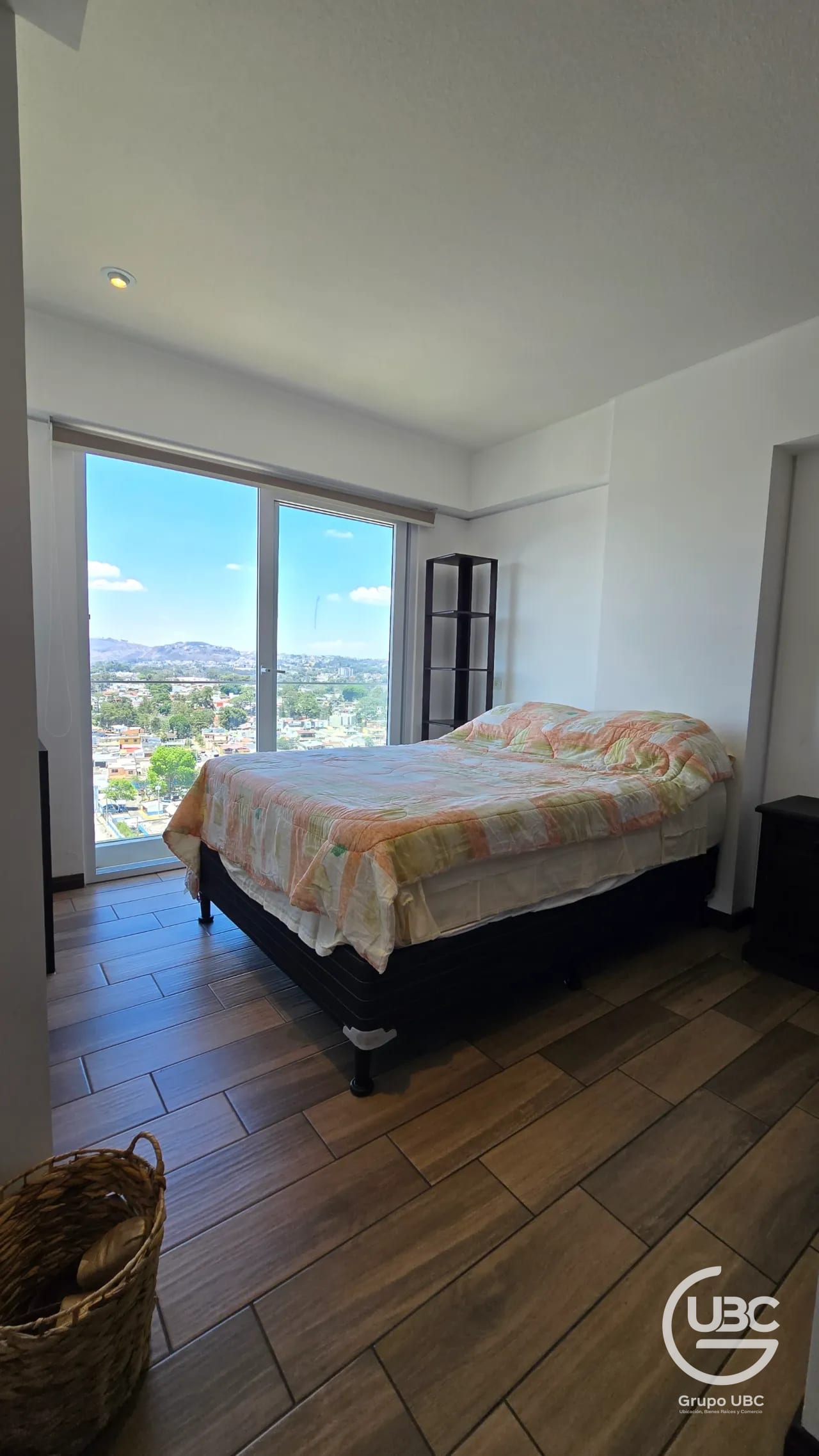 Apartamento en renta amueblado tipo PentHouse en Zona 5 — Apartamento en Alquiler en Casa Asunción, Zona 5, Guatemala, Ciudad — foto 10 de 14