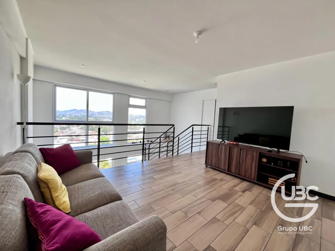 Apartamento en renta amueblado tipo PentHouse en Zona 5 — Apartamento en Alquiler en Casa Asunción, Zona 5, Guatemala, Ciudad — foto 12 de 14