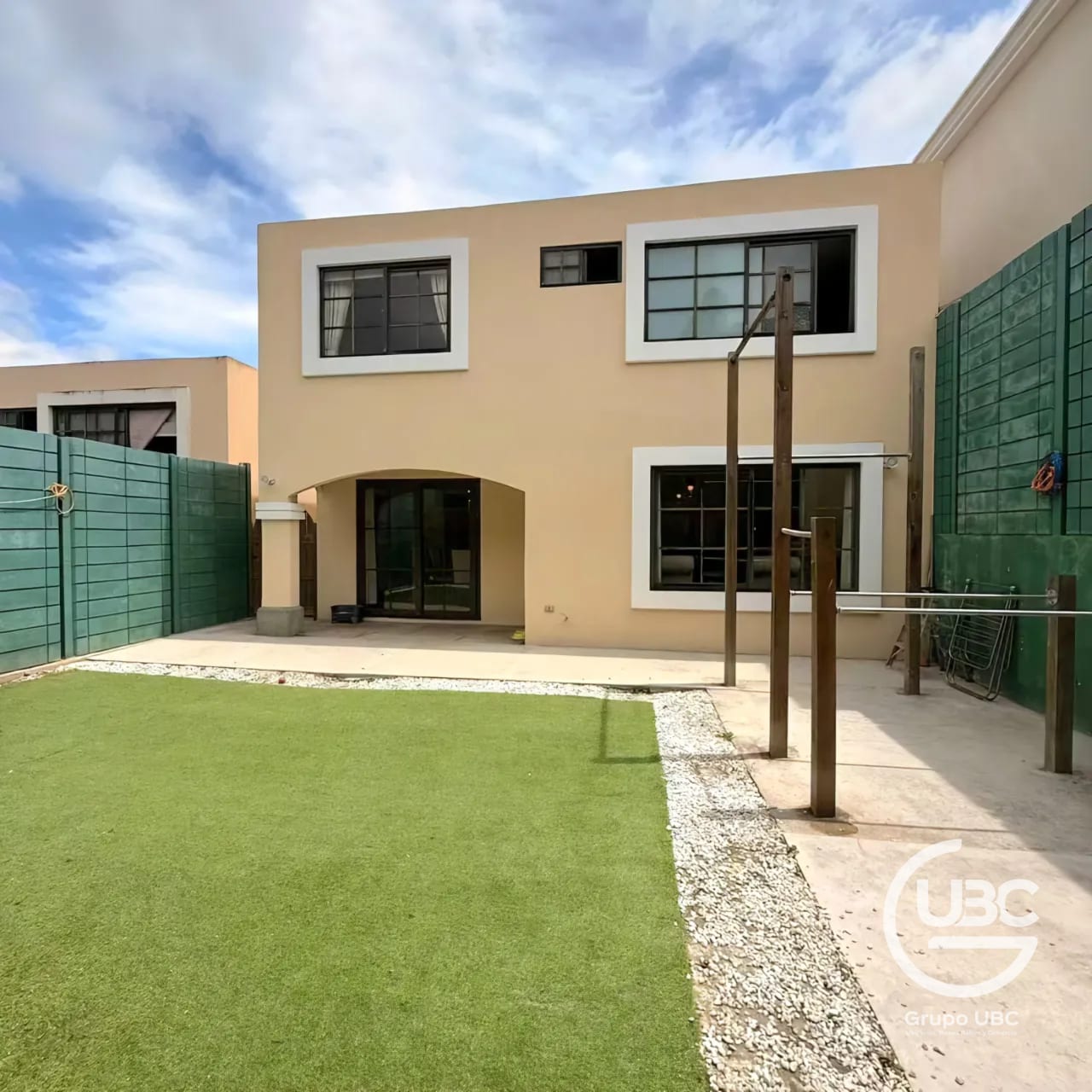 Casa en renta en Villa Suiza Zona 16 — Casa en Alquiler en Vista Hermosa IV, Zona 16, Guatemala, Ciudad — foto 1 de 8