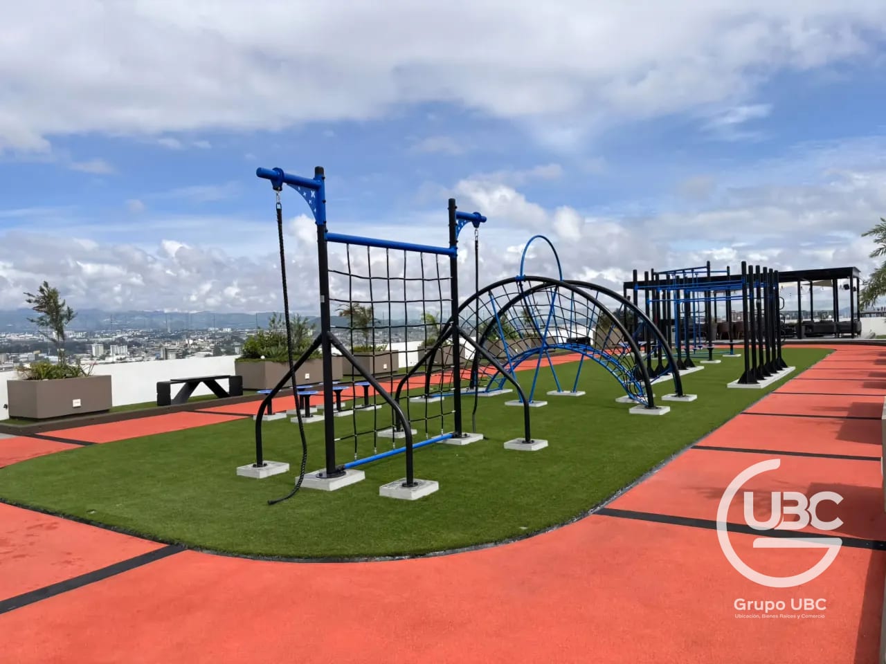 Apartamento en renta en Atarah Zona 10 — Apartamento en Alquiler en Atarah, Zona 10, Guatemala, Ciudad — foto 12 de 14