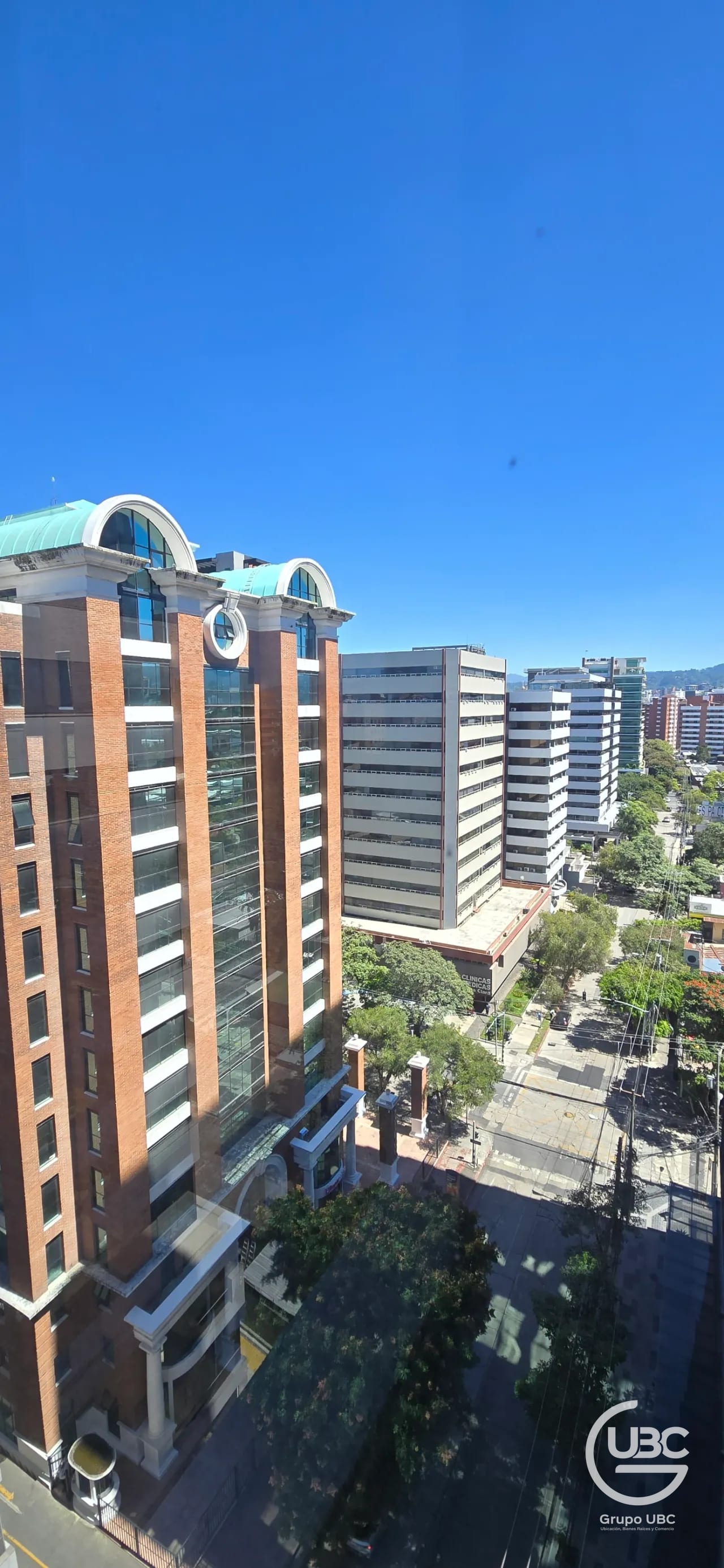 Apartamento en renta en Atarah Zona 10 — Apartamento en Alquiler en Atarah, Zona 10, Guatemala, Ciudad — foto 11 de 14